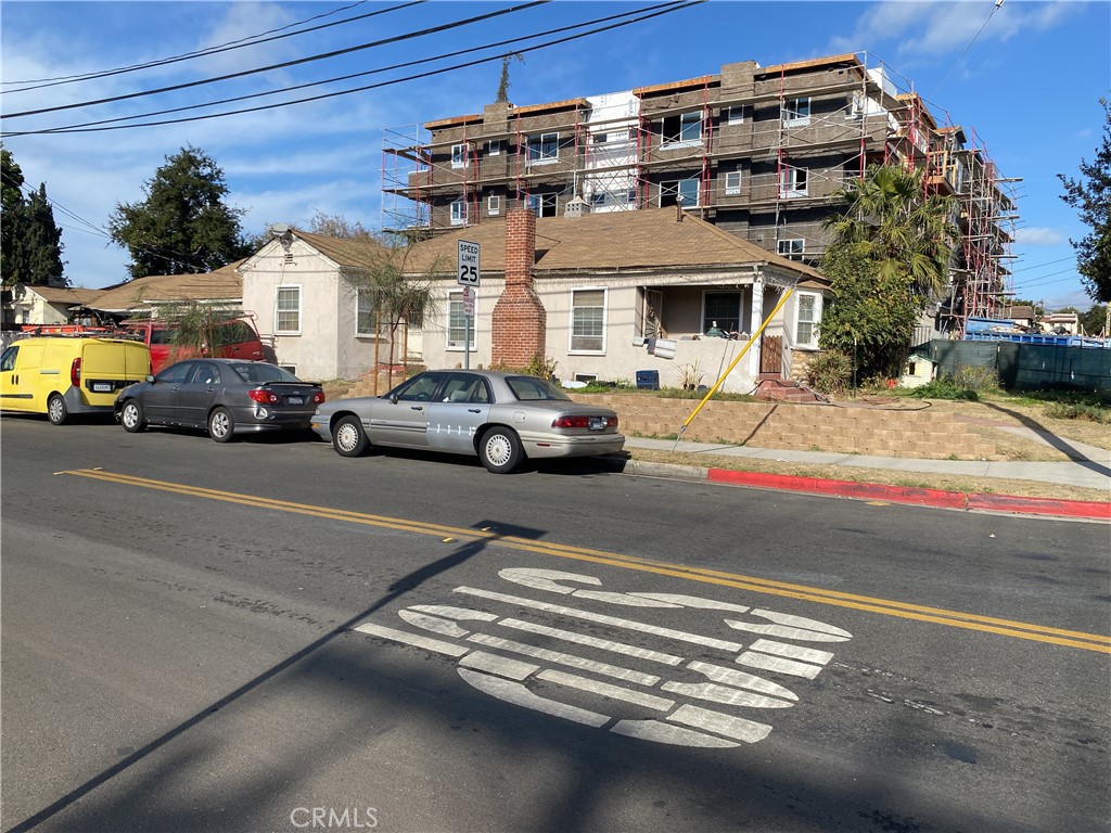 925 S adams stGlendale img 1