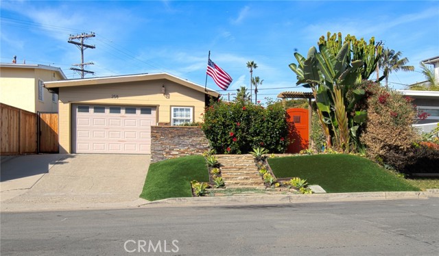 Detail Gallery Image 1 of 25 For 258 Avenida Madrid, San Clemente,  CA 92672 - 2 Beds | 2 Baths