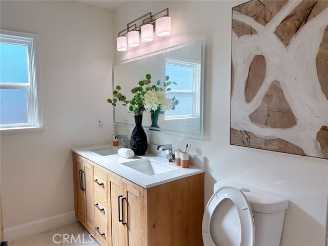 Detail Gallery Image 14 of 17 For 2379 Oliveras Ave, Altadena,  CA 91001 - 2 Beds | 1 Baths