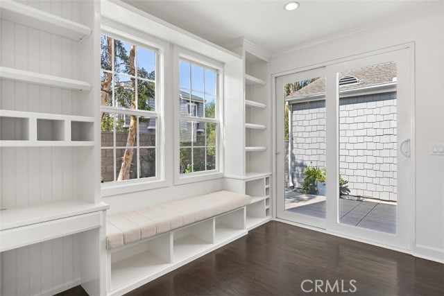 Detail Gallery Image 15 of 37 For 2301 Half Moon, Costa Mesa,  CA 92627 - 4 Beds | 3/1 Baths