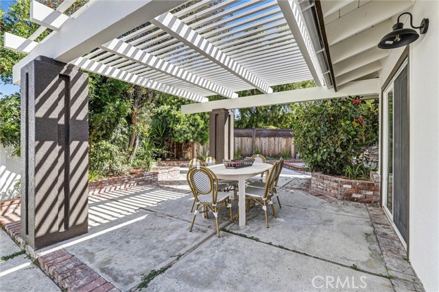 23881 Gates Street, Lake Forest CA: https://media.crmls.org/medias/7d1bf5af-fb3c-40a7-a522-40b7e1311da2.jpg