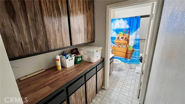 Commercial for Sale in Victorville, California