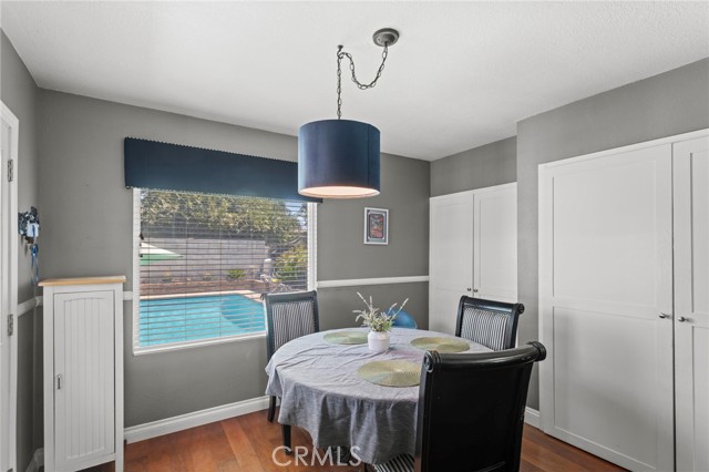 289 E Mckinley Avenue, Pomona CA: https://media.crmls.org/medias/7d1dc9e1-c016-4aa5-adf7-54c83eb288b4.jpg