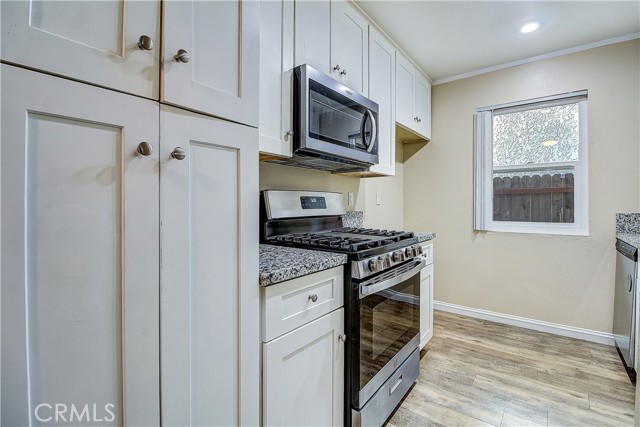 Detail Gallery Image 13 of 36 For 3570 Raven, Lake Elsinore,  CA 92530 - 3 Beds | 2 Baths