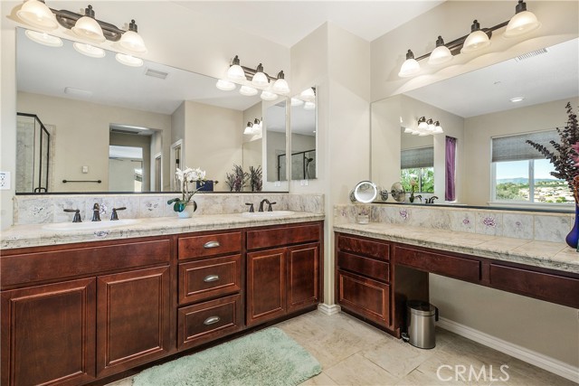 Detail Gallery Image 33 of 47 For 45844 Corte Mislanca, Temecula,  CA 92592 - 5 Beds | 3/1 Baths