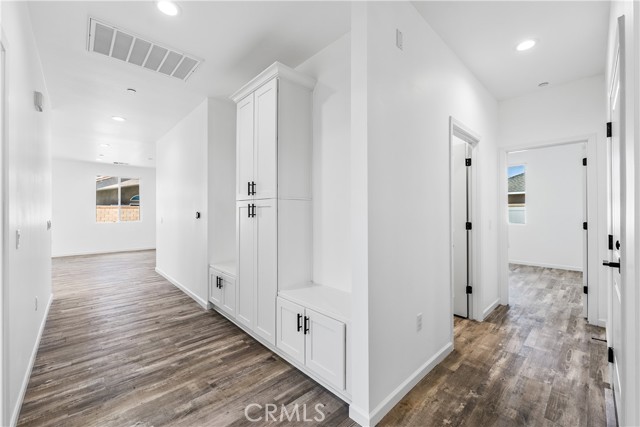 Detail Gallery Image 9 of 60 For 20349 90th St, California City,  CA 93505 - 4 Beds | 3 Baths