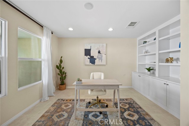 17539 Riverstone Court, Fountain Valley CA: https://media.crmls.org/medias/7d1f92a3-6174-4e99-977c-0115eebe9663.jpg