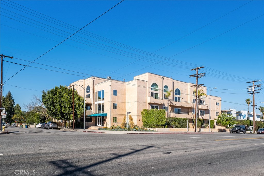 5604 Rhodes Avenue #312