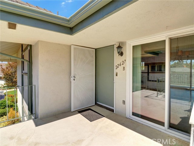 22627 Nadine Circle, Torrance CA: https://media.crmls.org/medias/7d2077e9-0d93-4a3e-ac4b-f1856f6a45db.jpg