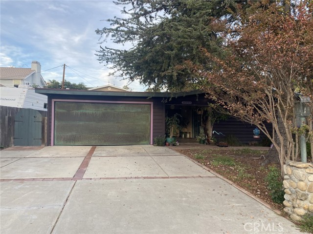 MLS# OC23129613
