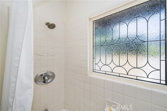 Detail Gallery Image 20 of 39 For 155 N Cleveland St, Orange,  CA 92866 - 4 Beds | 2 Baths