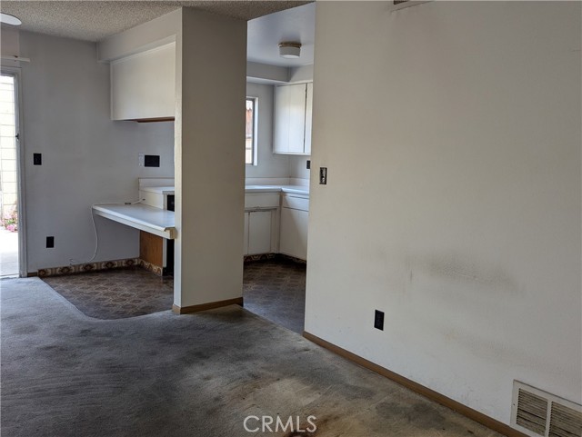 Detail Gallery Image 9 of 27 For 12100 Montecito Road #100,  Los Alamitos,  CA 90720 - 3 Beds | 2 Baths