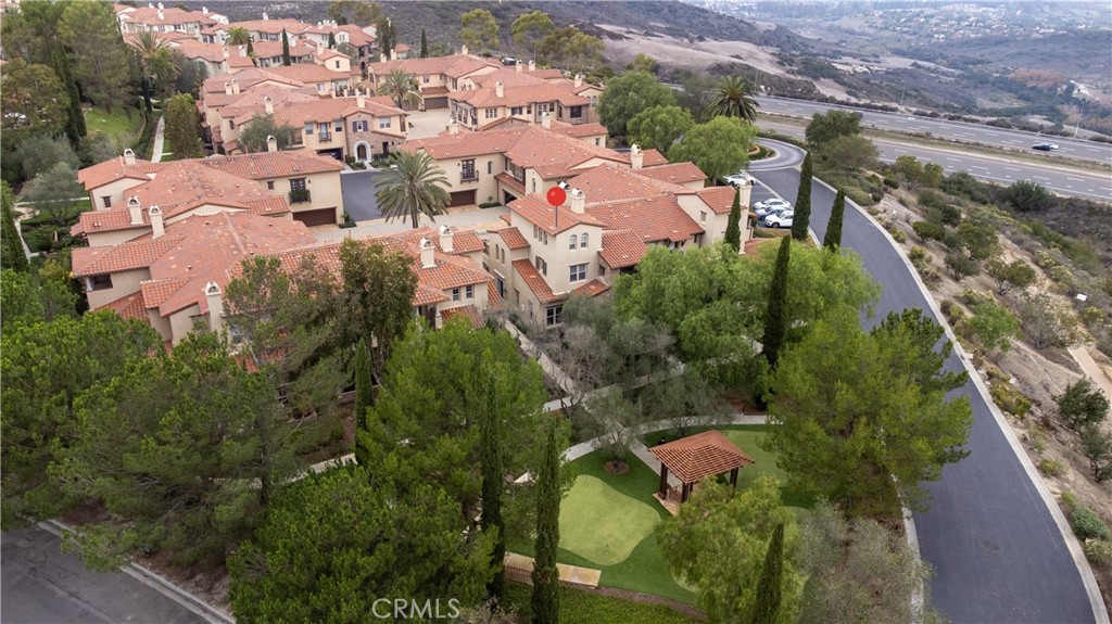 MLS #OC25261800 image #39