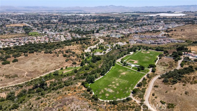 Detail Gallery Image 51 of 51 For 1147 Ginger Pl, Santa Maria,  CA 93455 - 4 Beds | 3/1 Baths