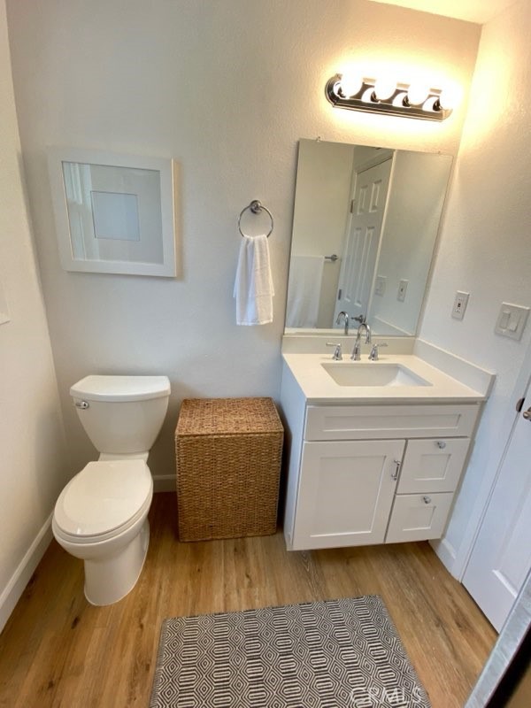 Detail Gallery Image 3 of 12 For 2345 Almond Ave, Orange,  CA 92868 - 3 Beds | 2 Baths