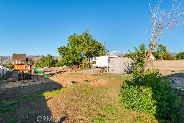 33278 Colorado, Yucaipa CA: https://media.crmls.org/medias/7d224154-19ac-430e-8023-05045d62306b.jpg