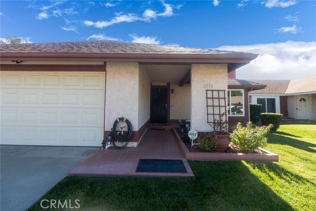Detail Gallery Image 3 of 25 For 2074 Valleywood St, Colton,  CA 92324 - 3 Beds | 2 Baths