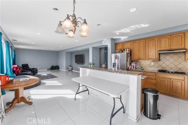 9143 Ocotillo, Hesperia CA: https://media.crmls.org/medias/7d225279-4d9b-4cf8-abff-ee8f8b917265.jpg