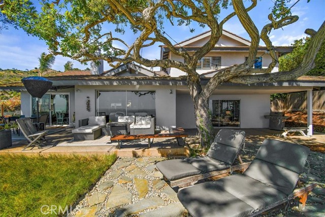 3555 Vigilance Drive, Rancho Palos Verdes, California 90275, 4 Bedrooms Bedrooms, ,3 BathroomsBathrooms,Residential,Sold,Vigilance,PV22100295