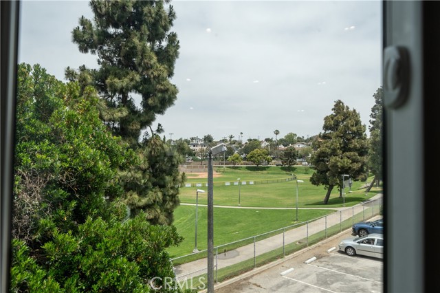 339 Penn Street, El Segundo CA: https://media.crmls.org/medias/7d22ede5-8627-4e09-acfa-b538182768ce.jpg