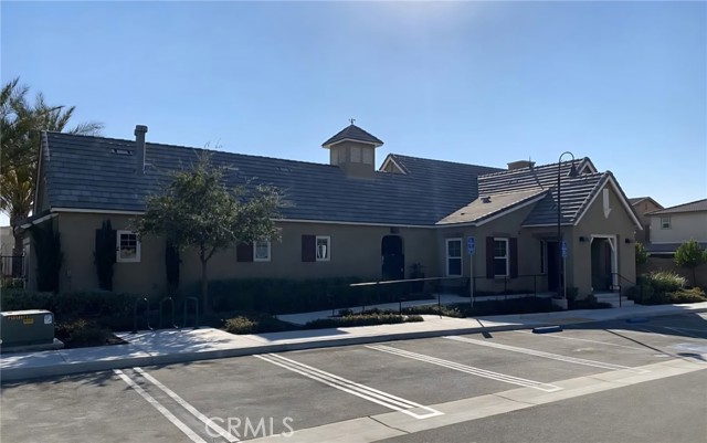 16001 Chase Road, Fontana CA: https://media.crmls.org/medias/7d242271-4084-4726-b4d6-498764839e04.jpg