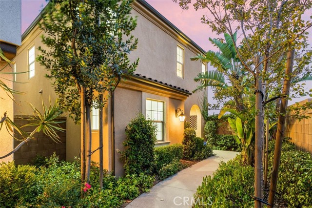 100 Soaring Eagle, Irvine CA: https://media.crmls.org/medias/7d252c4e-b4b7-464c-bfa8-7a38e83afa43.jpg