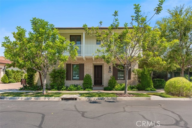 Detail Gallery Image 1 of 18 For 114 Vigna, Irvine,  CA 92602 - 4 Beds | 3/1 Baths