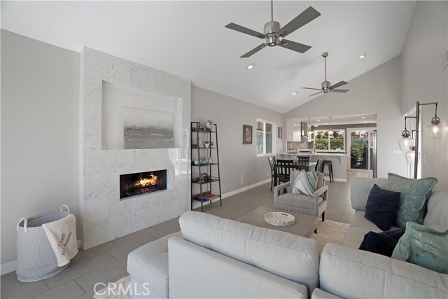 Detail Gallery Image 15 of 45 For 33601 via Corvalian #4,  Dana Point,  CA 92629 - 3 Beds | 2 Baths