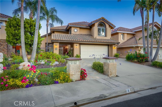 4 Sugarpine Drive, Trabuco Canyon CA: https://media.crmls.org/medias/7d2575e1-2a25-4a50-b0c5-c0f669783fcd.jpg