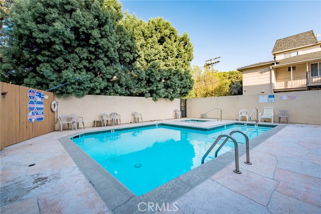 Detail Gallery Image 23 of 29 For 1236 N Columbus Ave #12,  Glendale,  CA 91202 - 2 Beds | 2 Baths