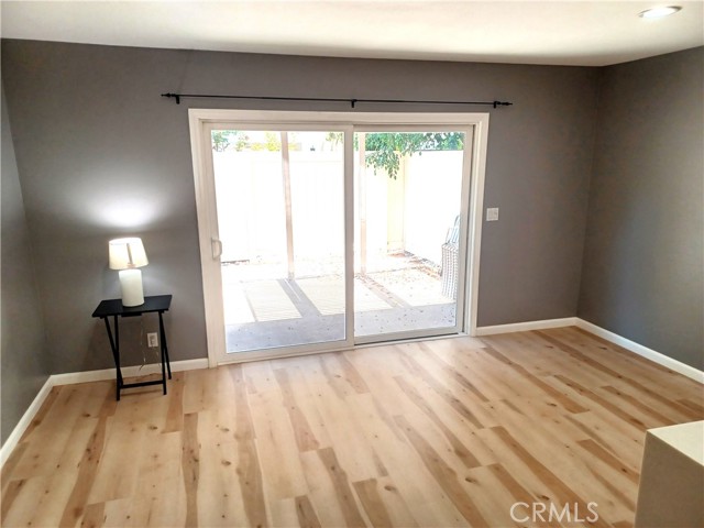 Detail Gallery Image 10 of 41 For 195 Gazania Ct #34,  Thousand Oaks,  CA 91362 - 1 Beds | 1/1 Baths