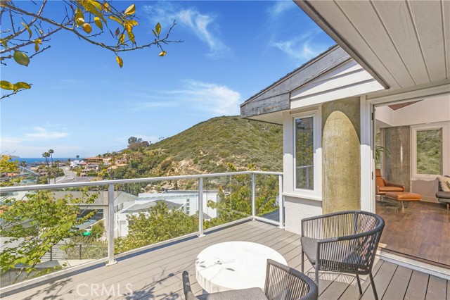 Detail Gallery Image 25 of 42 For 546 Temple Hills, Laguna Beach,  CA 92651 - 3 Beds | 3 Baths