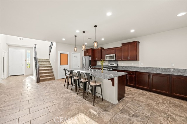 Detail Gallery Image 21 of 52 For 26535 Emperor Rd, Menifee,  CA 92585 - 5 Beds | 3 Baths