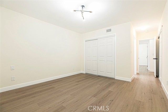 10415 Wish Avenue, Granada Hills CA: https://media.crmls.org/medias/7d26433b-8413-4694-9678-da3085ea3489.jpg