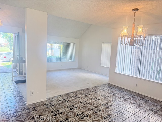 Detail Gallery Image 5 of 11 For 46 Christamon, Irvine,  CA 92620 - 4 Beds | 2/1 Baths