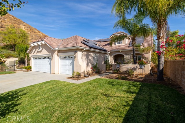 Detail Gallery Image 3 of 45 For 29048 Golden Pebble Ct, Menifee,  CA 92584 - 4 Beds | 3/1 Baths