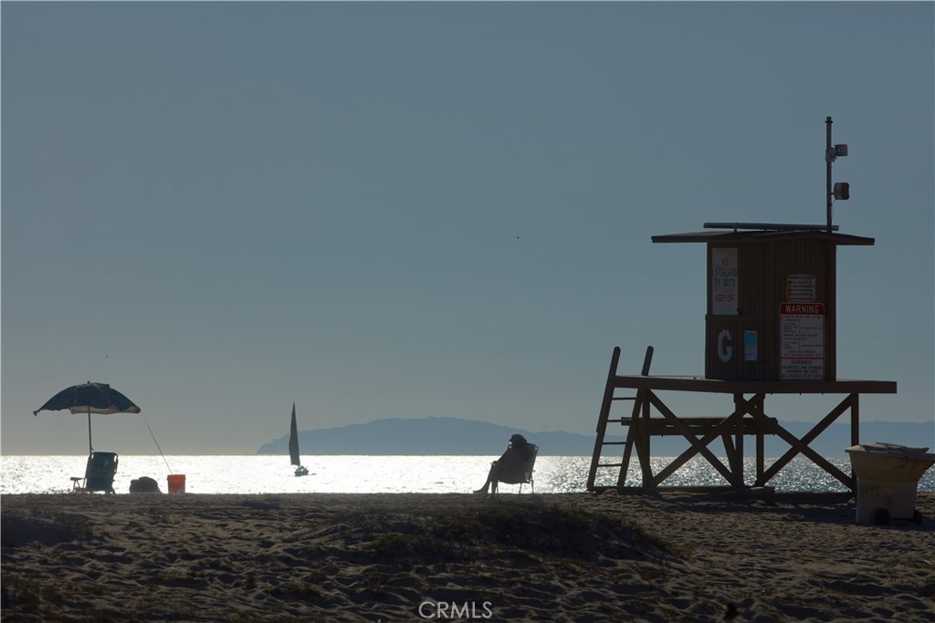 https://media.crmls.org/medias/7d28a283-4313-4359-aa56-86133c31da97.jpg?preset=X-Large