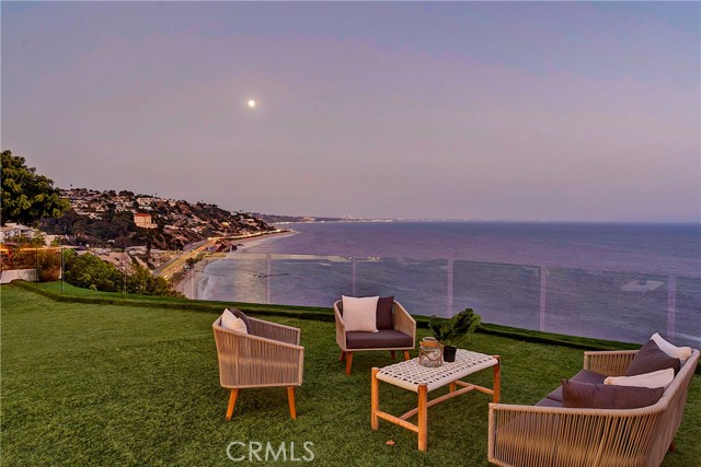 Detail Gallery Image 55 of 55 For 18300 Coastline Dr, Malibu,  CA 90265 - 4 Beds | 4 Baths