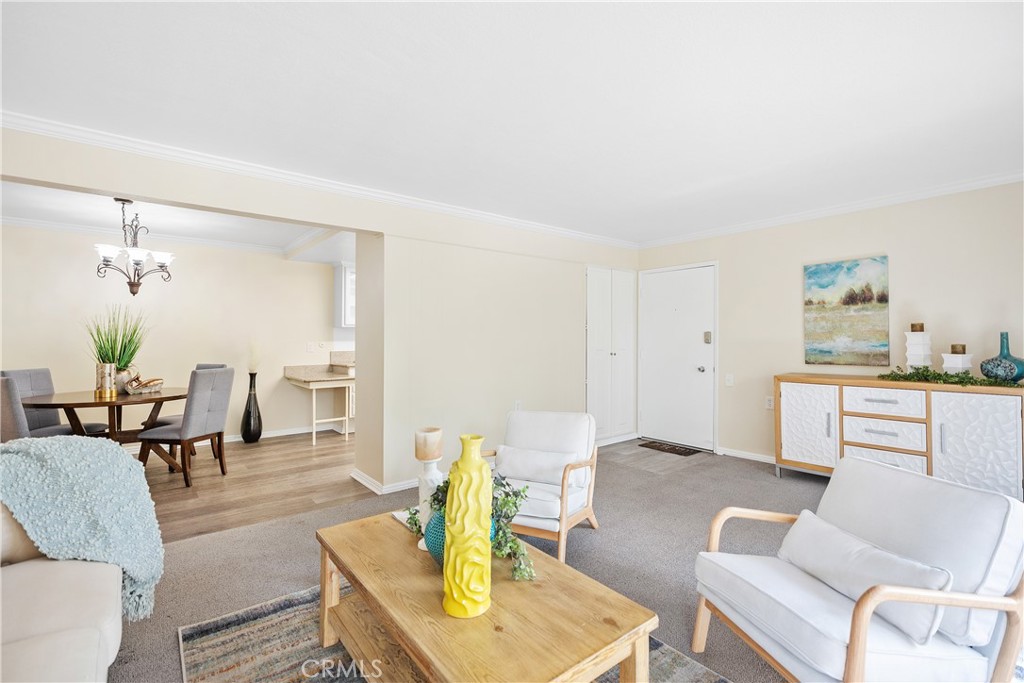 MLS #OC25259998 image #9