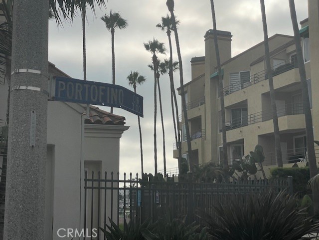 Detail Gallery Image 4 of 4 For 16291 Countess Dr #306,  Huntington Beach,  CA 92649 - 2 Beds | 2 Baths