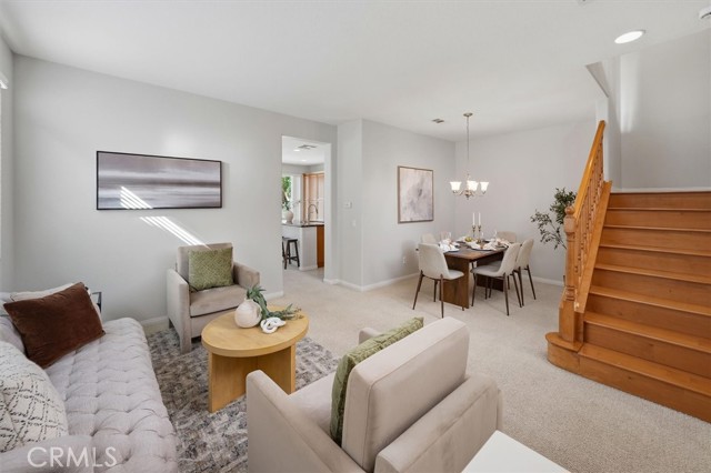 Detail Gallery Image 3 of 43 For 19345 Laroda Ln, Saugus,  CA 91350 - 3 Beds | 2/1 Baths