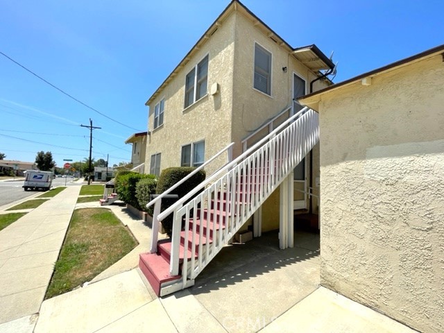 Detail Gallery Image 1 of 12 For 12329 Cedar Ave a,  Hawthorne,  CA 90250 - 0 Beds | 1 Baths