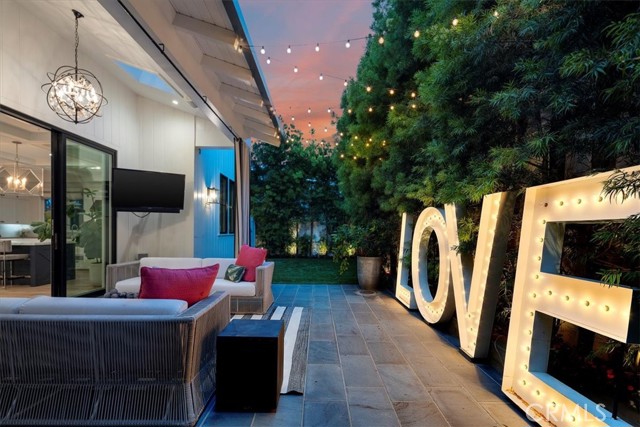 Image 5 of 62 For 910 28th Street