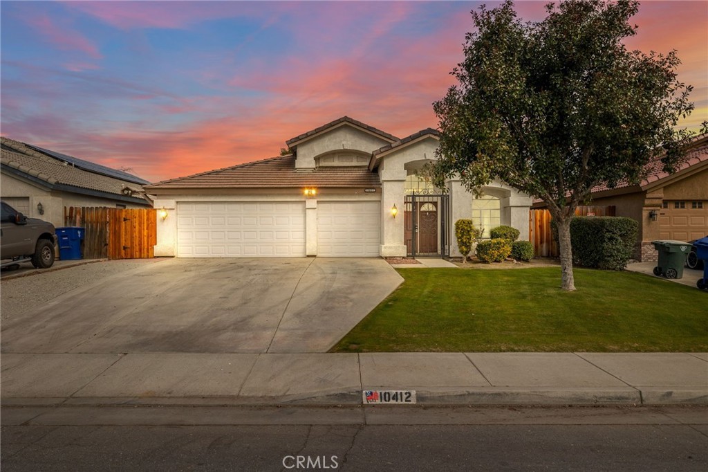 7D2F2F3E C2Cf 4Aa6 9E16 4Eebf190C414 10412 Heather Valley Drive, Bakersfield, Ca 93312 &Lt;Span Style='BackgroundColor:transparent;Padding:0Px;'&Gt; &Lt;Small&Gt; &Lt;I&Gt; &Lt;/I&Gt; &Lt;/Small&Gt;&Lt;/Span&Gt;