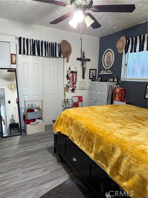 Detail Gallery Image 9 of 14 For 800 W 97th, Los Angeles,  CA 90044 - 3 Beds | 1 Baths