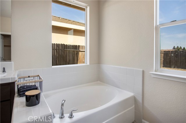 Detail Gallery Image 19 of 32 For 4907 Durant Way, Merced,  CA 95348 - 3 Beds | 2 Baths
