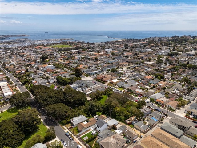 961 W 21st, San Pedro CA: https://media.crmls.org/medias/7d328be5-9629-4a31-b91b-b9ac1f04a02d.jpg