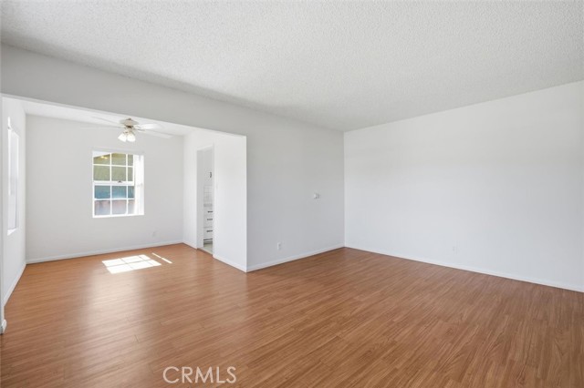 Detail Gallery Image 4 of 29 For 17627 Cranbrook Ave, Torrance,  CA 90504 - 3 Beds | 2 Baths