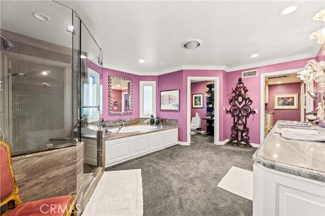 Detail Gallery Image 29 of 46 For 4960 Densmore Ave, Encino,  CA 91436 - 5 Beds | 5/2 Baths