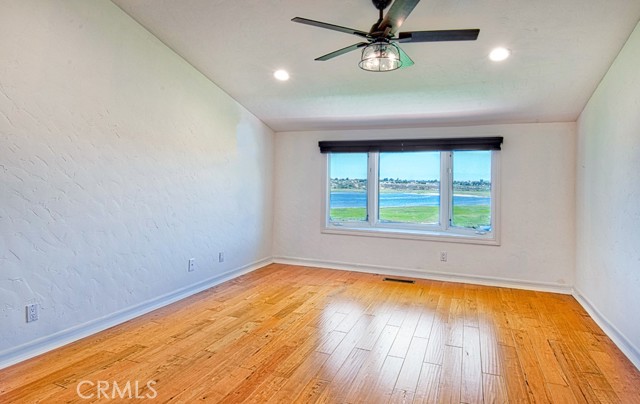 2163 Vista Entrada, Newport Beach CA: https://media.crmls.org/medias/7d34bef5-e1ac-427c-9f13-2eba292a03fa.jpg
